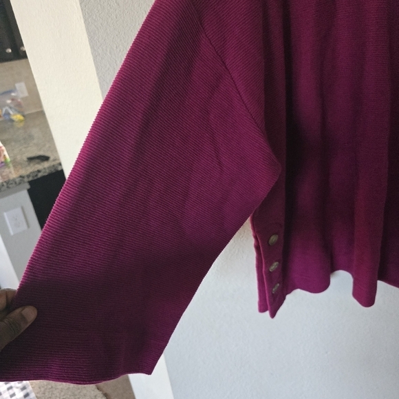 St John Bay Sweater Women 2X Plus Red Side Buttons Knit Long Sleeve N… - Picture 14 of 15